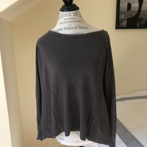 Millau LF open back sweater